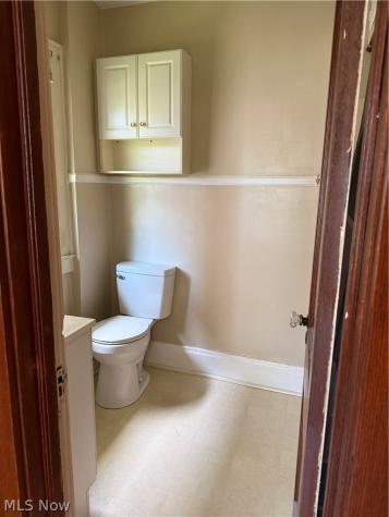 1821 Marks Avenue Akron OH 44305