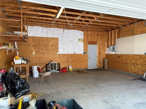 1821 Marks Avenue Akron OH 44305