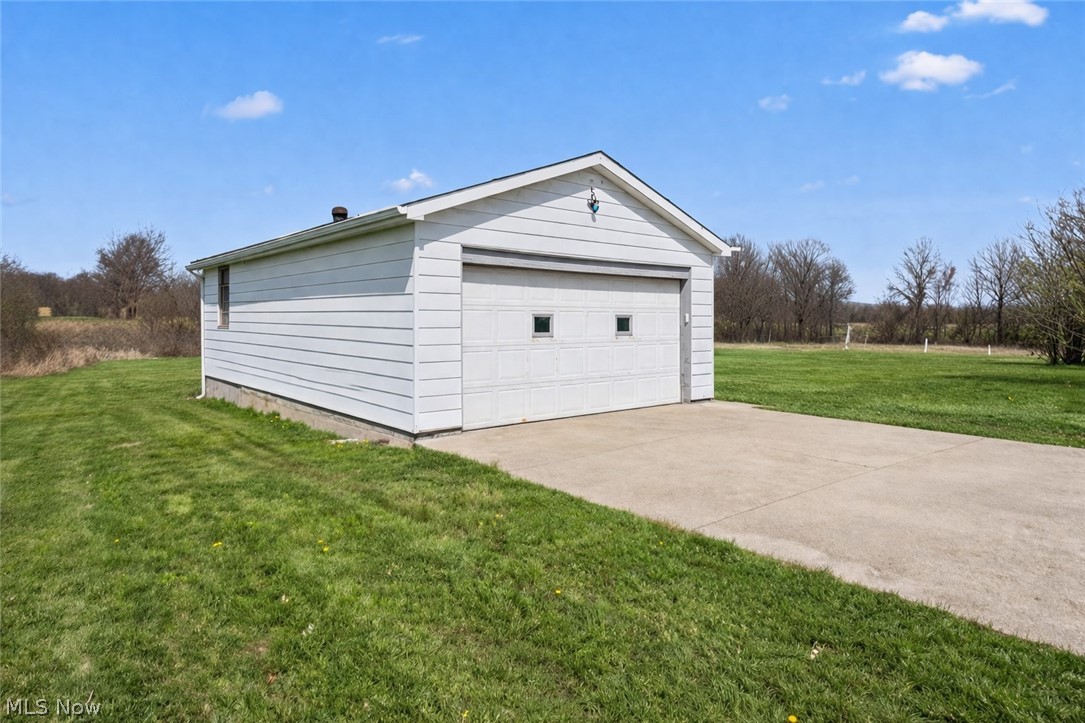 9669 Tallmadge Road Diamond OH 44412