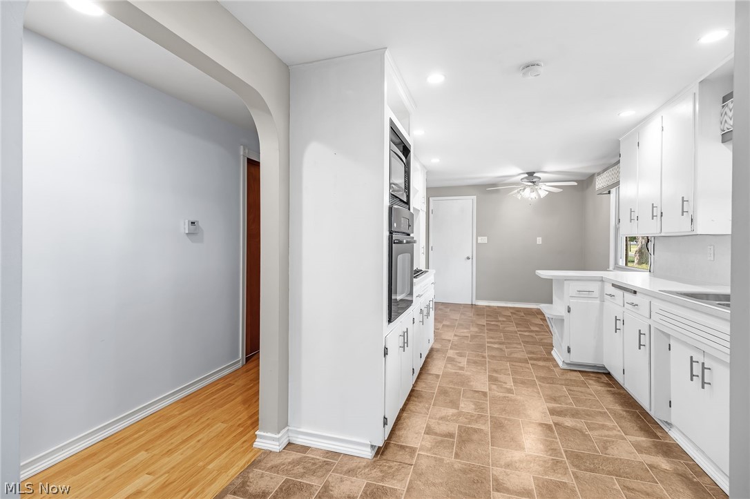 13471 Kauffman Avenue Sterling OH 44276