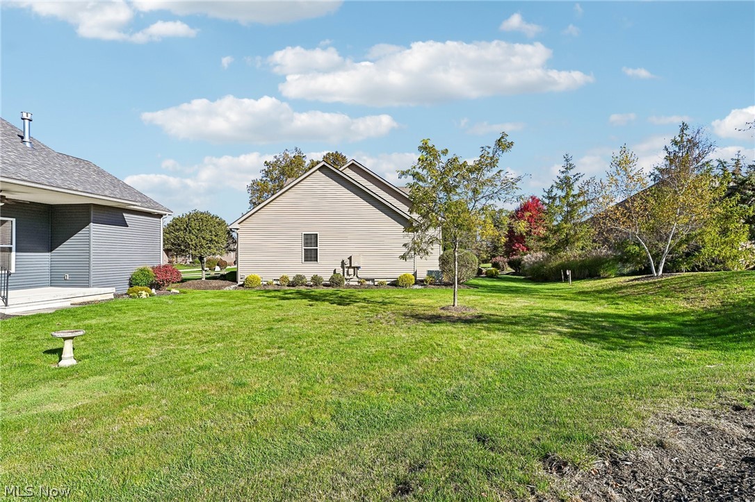 410 Kestrel Way Amherst OH 44001
