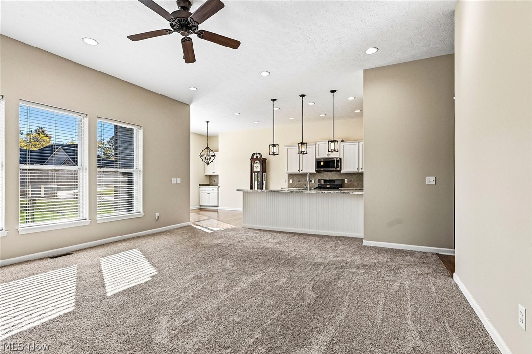 410 Kestrel Way Amherst OH 44001