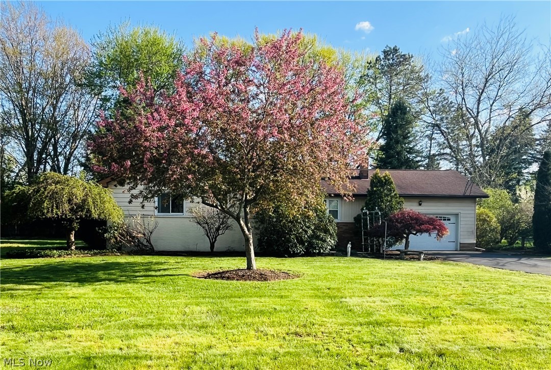 211 Square Drive Madison OH 44057