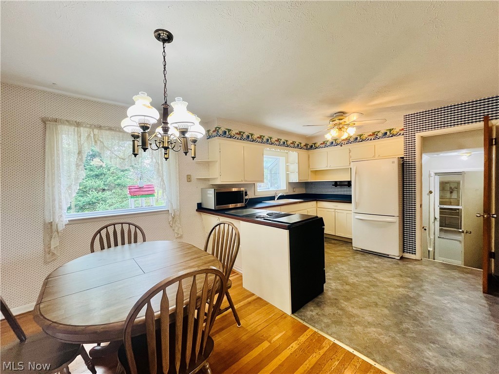 211 Square Drive Madison OH 44057