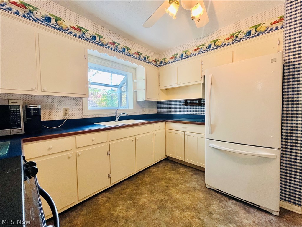 211 Square Drive Madison OH 44057