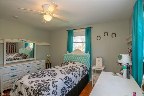 652 West Street Wadsworth OH 44281