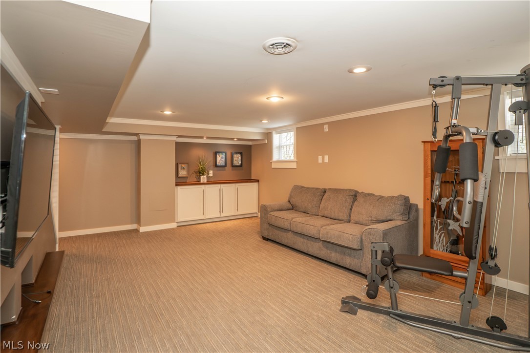 652 West Street Wadsworth OH 44281