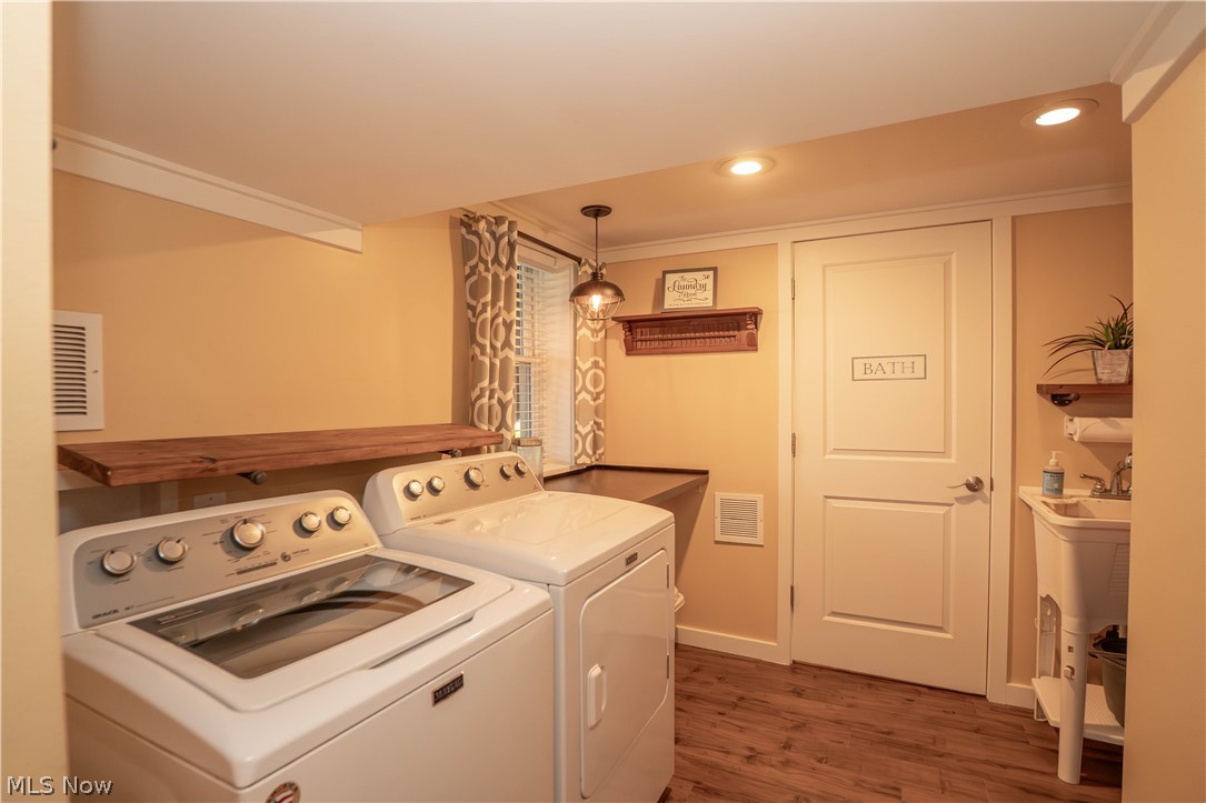652 West Street Wadsworth OH 44281