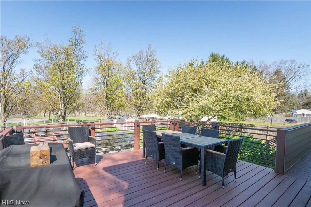 652 West Street Wadsworth OH 44281