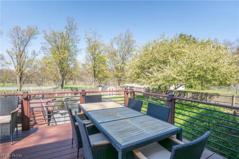 652 West Street Wadsworth OH 44281