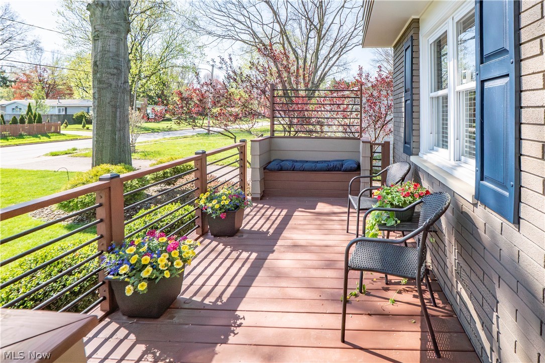 652 West Street Wadsworth OH 44281