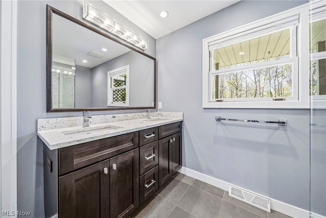 11790 Arbor Glen Drive Chardon OH 44024