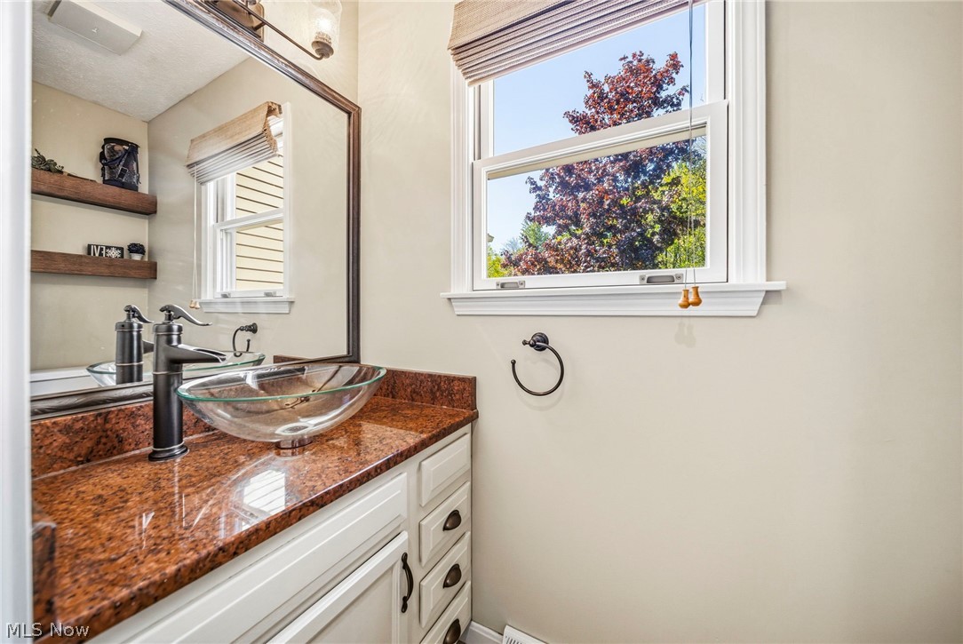 11790 Arbor Glen Drive Chardon OH 44024