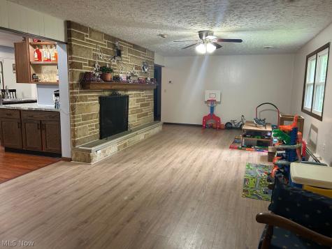 6375 Case Road North Ridgeville OH 44039