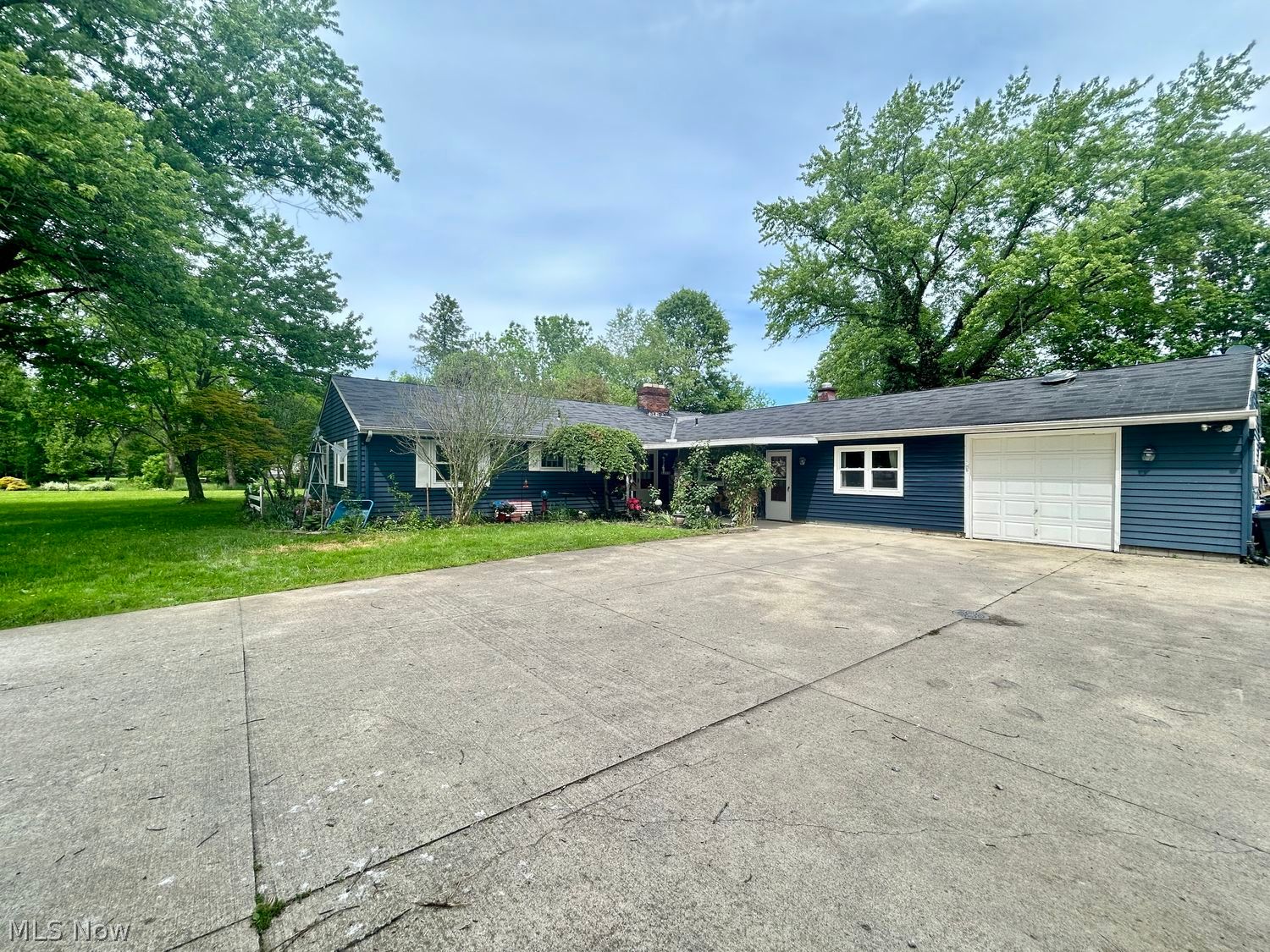 6375 Case Road North Ridgeville OH 44039