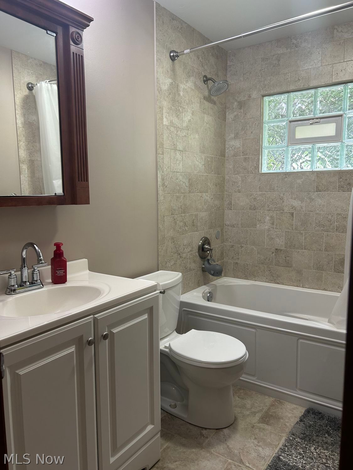 6375 Case Road North Ridgeville OH 44039