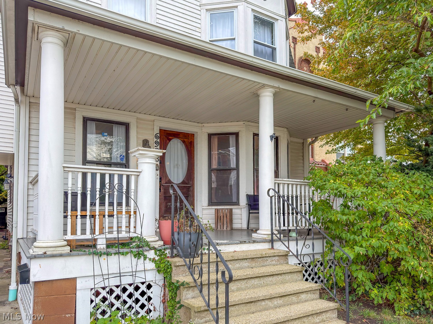 6933 Detroit Avenue Cleveland OH 44102