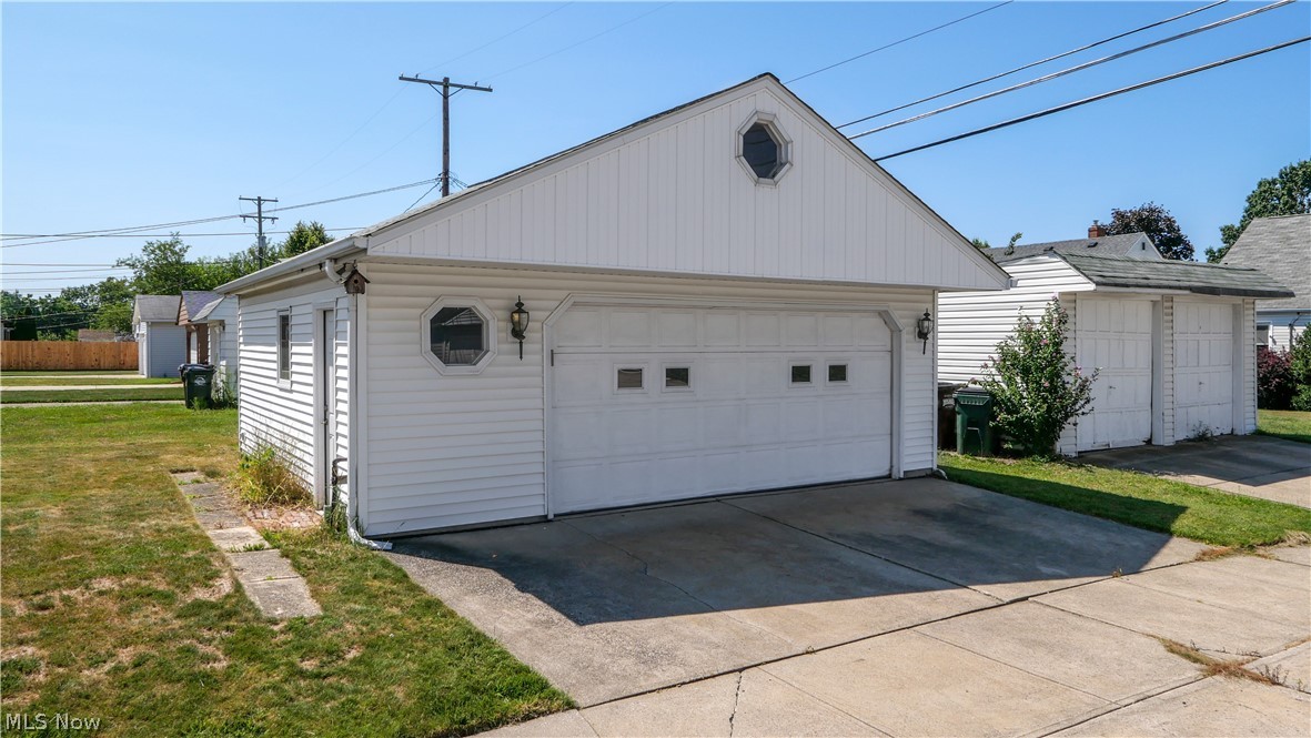 7902 Dorothy Avenue Parma OH 44129