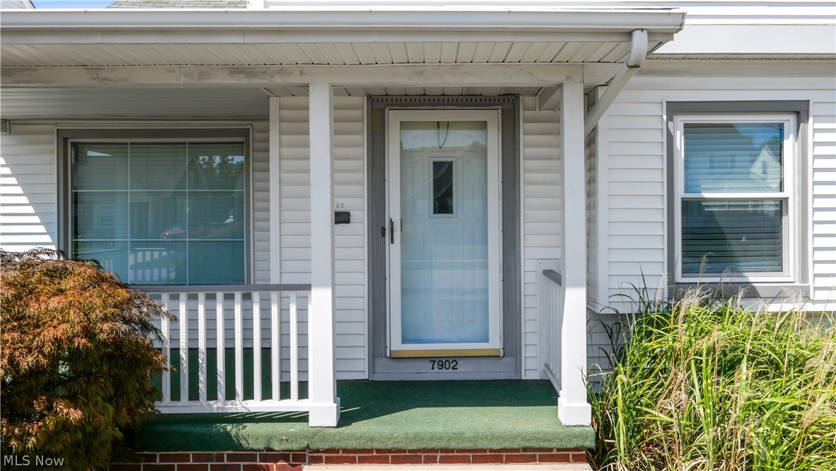 7902 Dorothy Avenue Parma OH 44129
