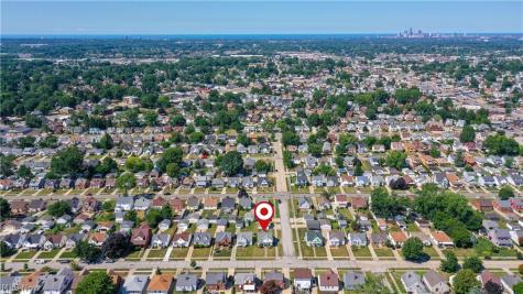 7902 Dorothy Avenue Parma OH 44129
