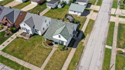 7902 Dorothy Avenue Parma OH 44129