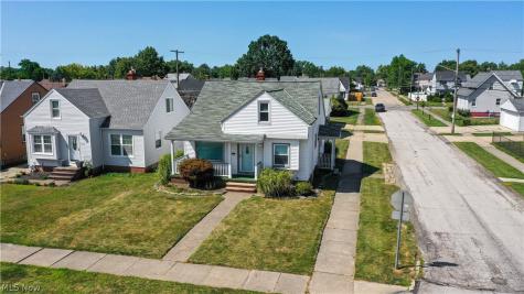 7902 Dorothy Avenue Parma OH 44129