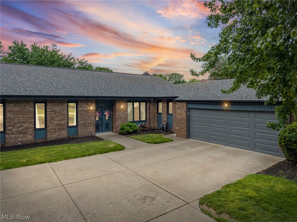 24707 Westwood Westlake OH 44145