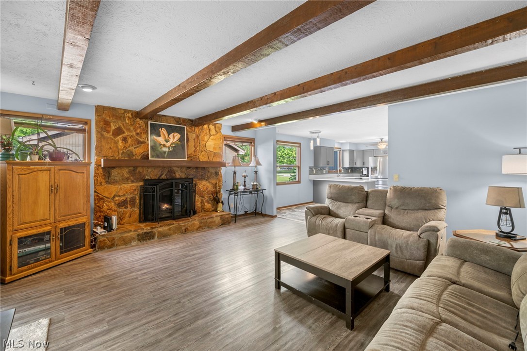 24707 Westwood Westlake OH 44145