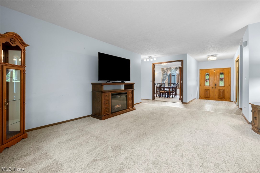 24707 Westwood Westlake OH 44145
