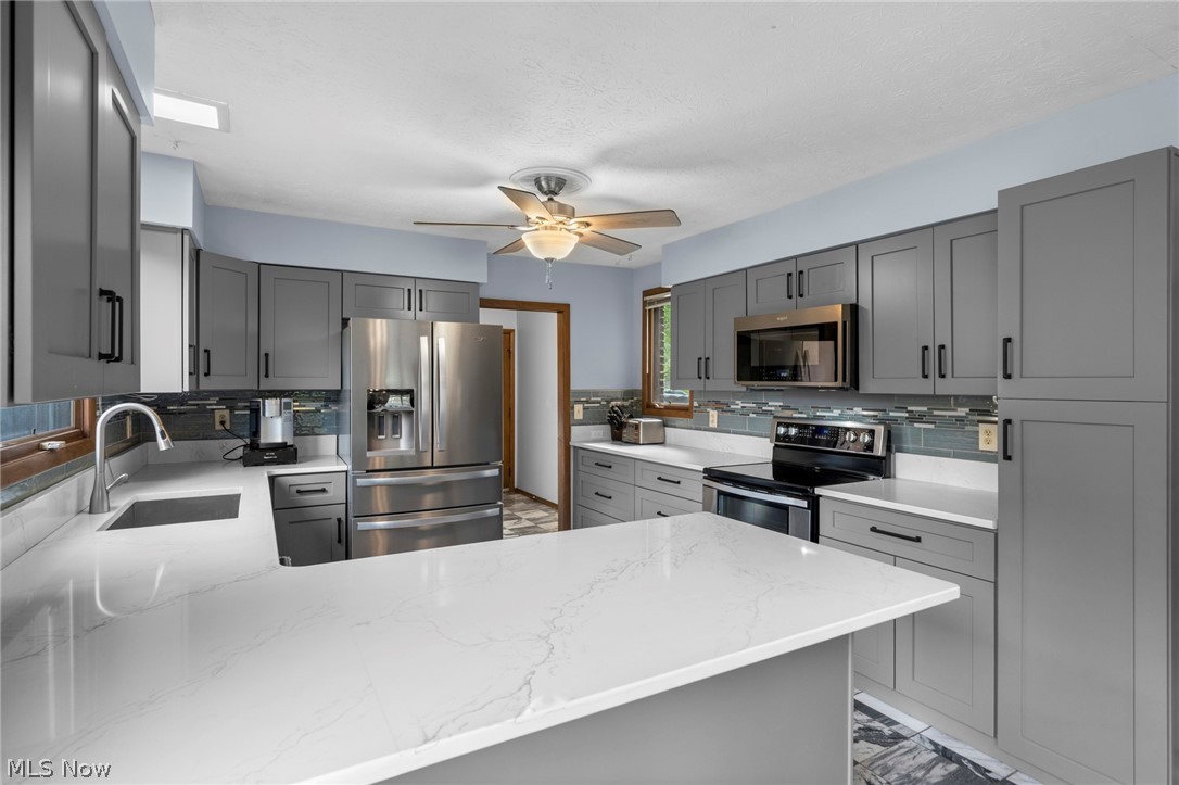 24707 Westwood Westlake OH 44145