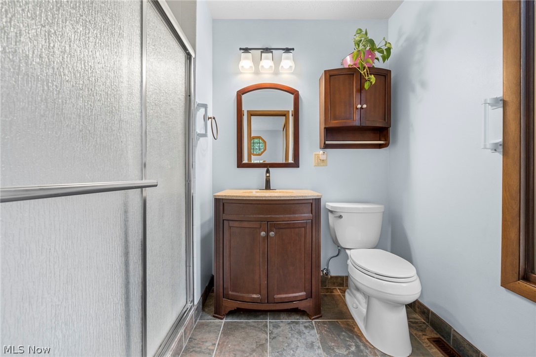 24707 Westwood Westlake OH 44145