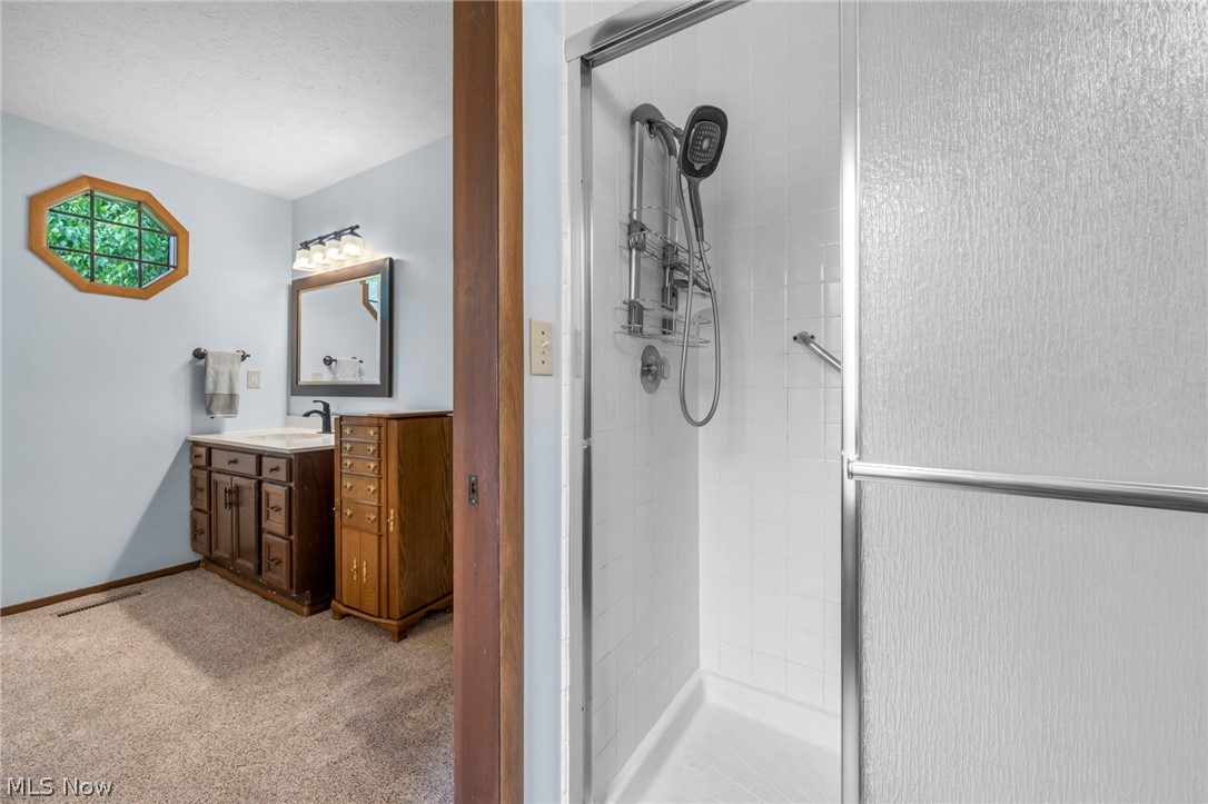 24707 Westwood Westlake OH 44145