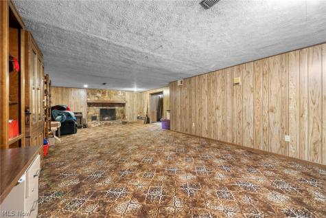 24707 Westwood Westlake OH 44145