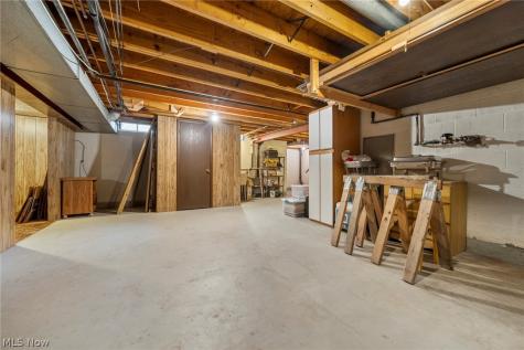 24707 Westwood Westlake OH 44145