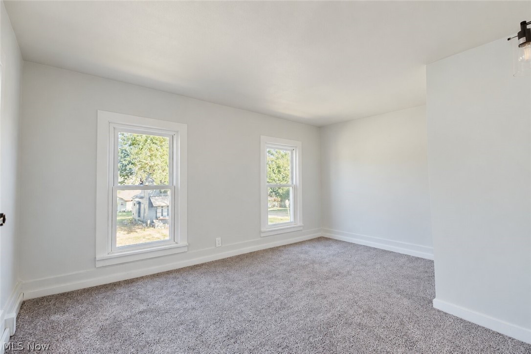 293 Jones Street Shreve OH 44676
