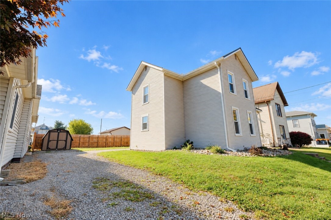 293 Jones Street Shreve OH 44676