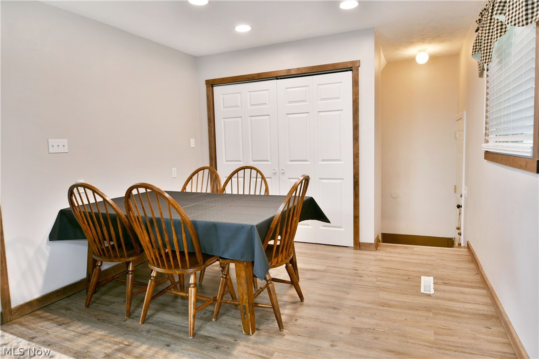 6556 Ridge Road Cortland OH 44410