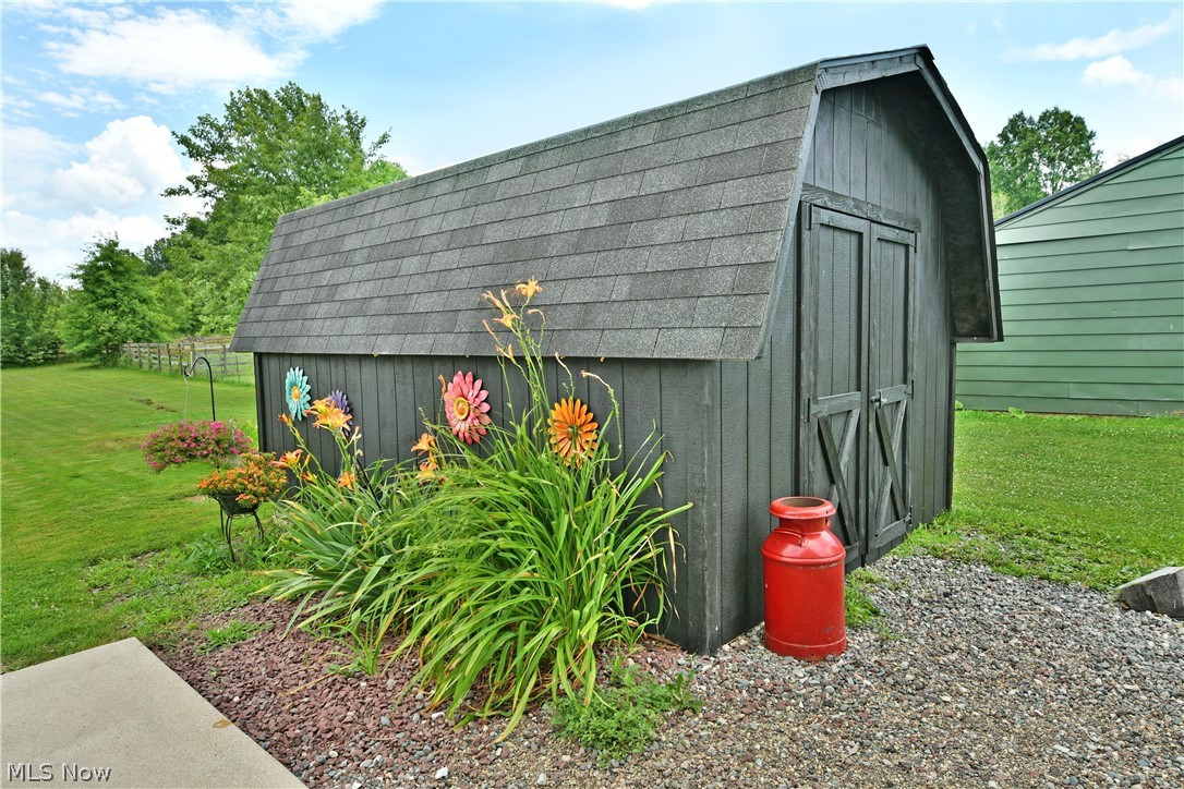 6556 Ridge Road Cortland OH 44410