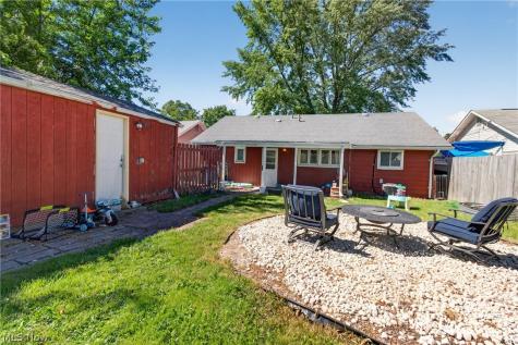 4272 Brockley Avenue Sheffield Lake OH 44054