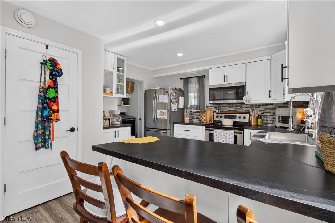 4272 Brockley Avenue Sheffield Lake OH 44054