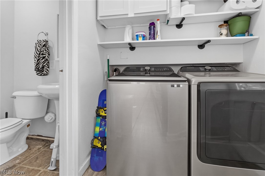 4272 Brockley Avenue Sheffield Lake OH 44054