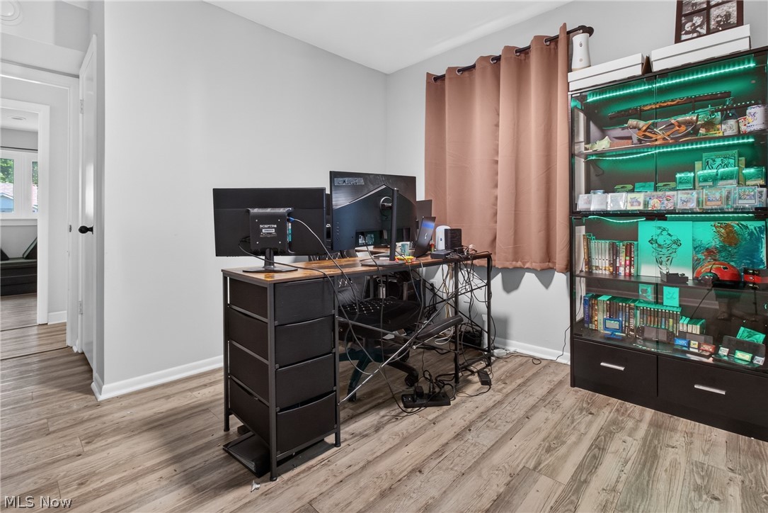 4272 Brockley Avenue Sheffield Lake OH 44054