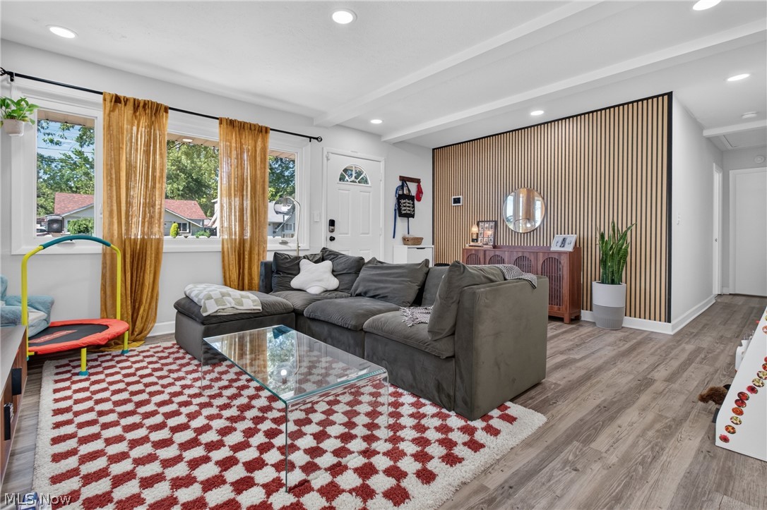 4272 Brockley Avenue Sheffield Lake OH 44054