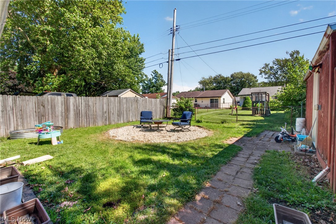 4272 Brockley Avenue Sheffield Lake OH 44054
