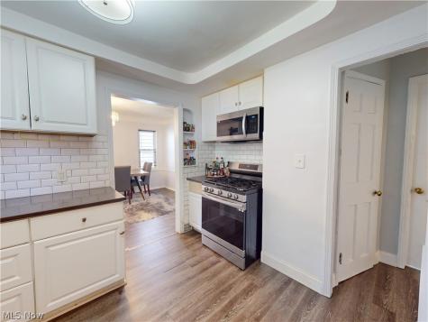 2168 Fenwick Road University Heights OH 44118