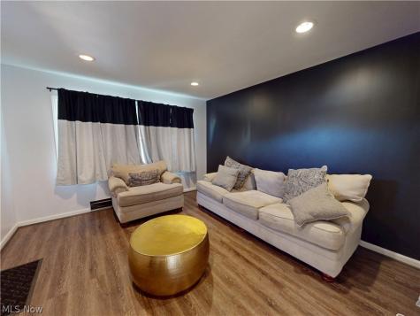 2168 Fenwick Road University Heights OH 44118