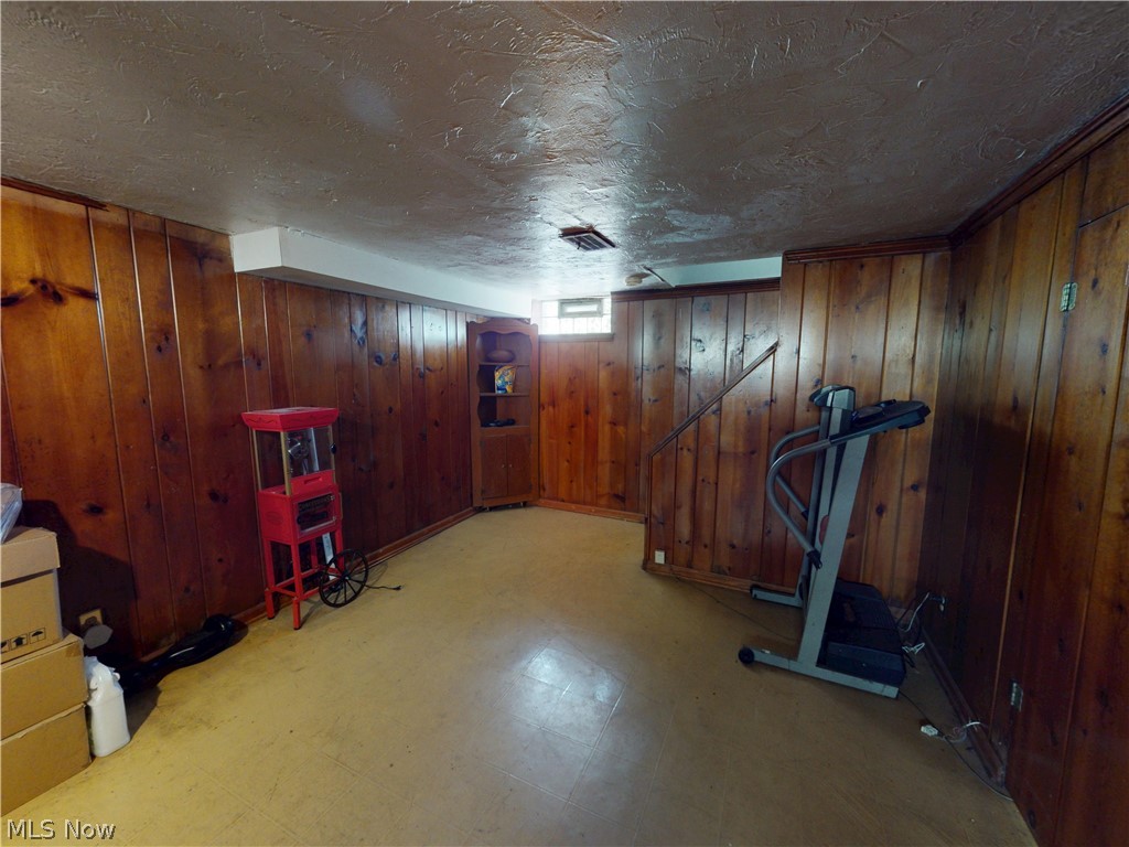 2168 Fenwick Road University Heights OH 44118