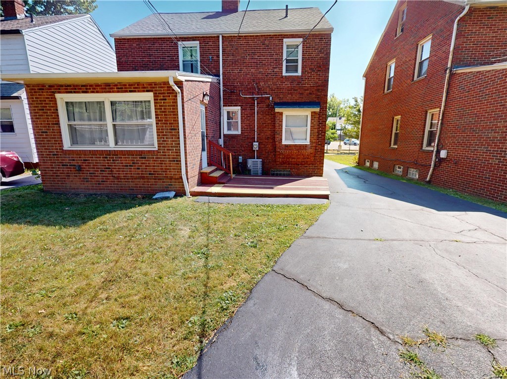 2168 Fenwick Road University Heights OH 44118