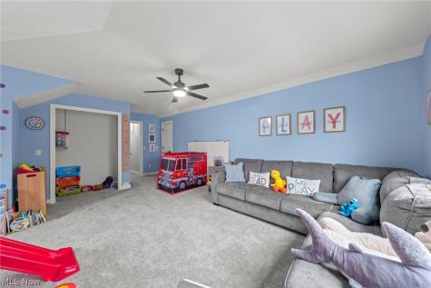 107 Keswick Court Amherst OH 44001