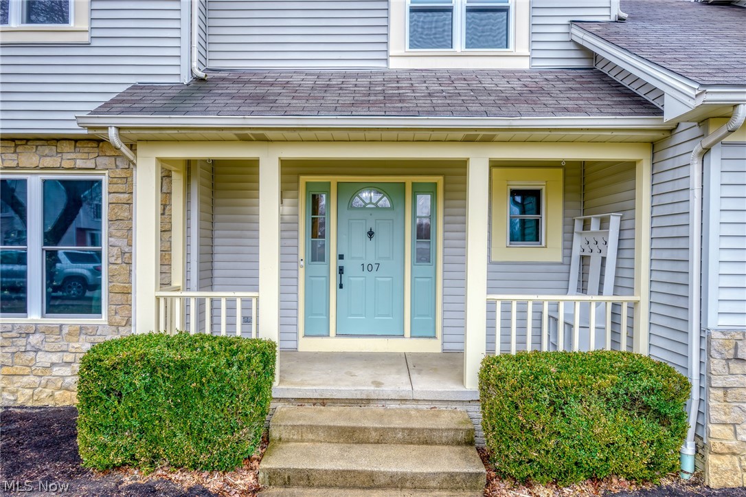 107 Keswick Court Amherst OH 44001